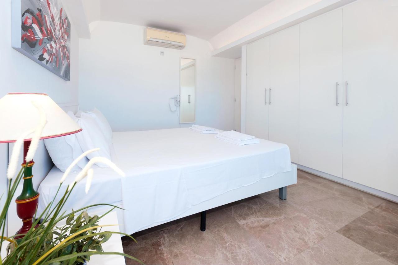 Apartment Marina - Beachfront Protaras Exteriér fotografie