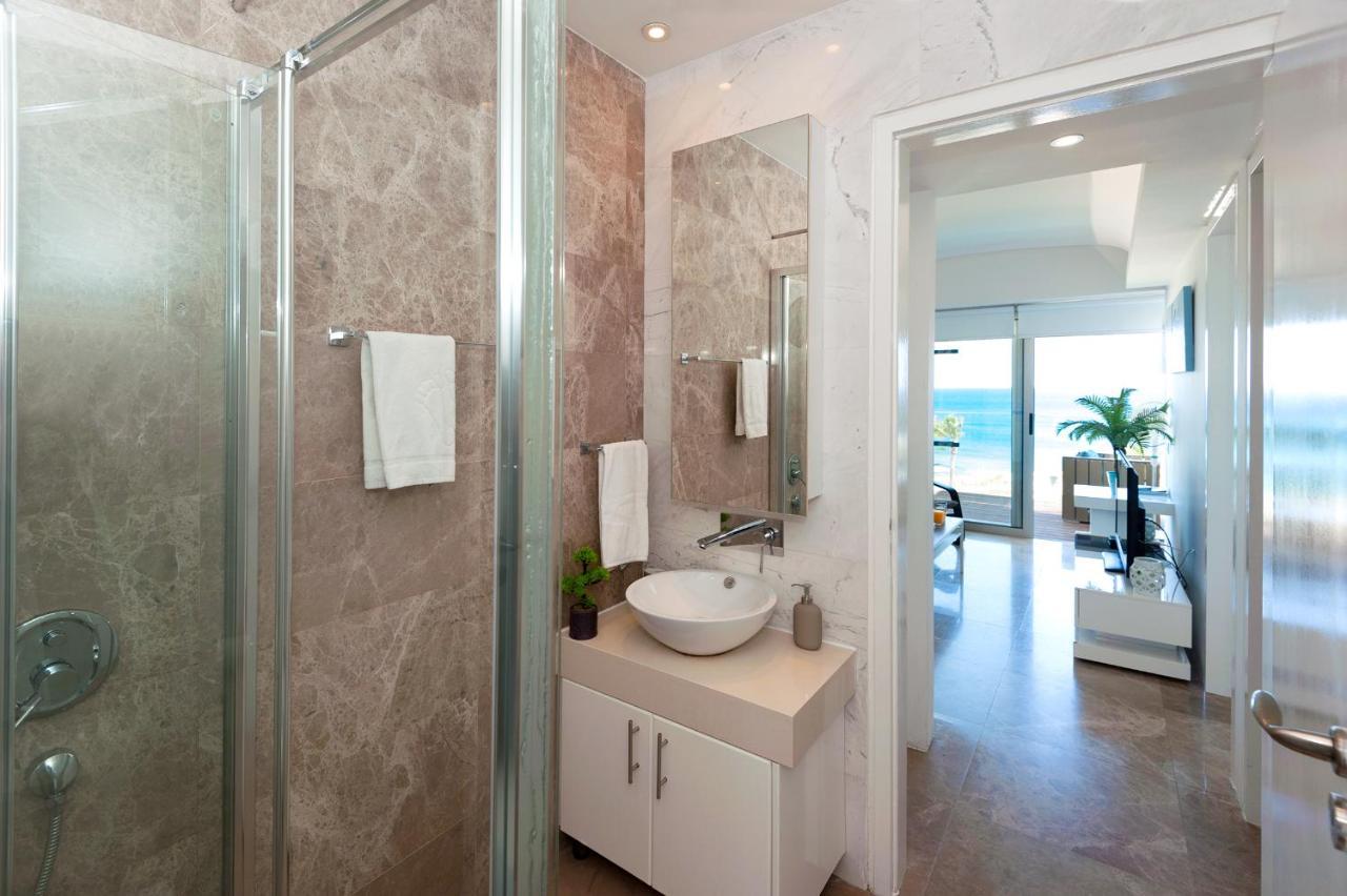 Apartment Marina - Beachfront Protaras Exteriér fotografie