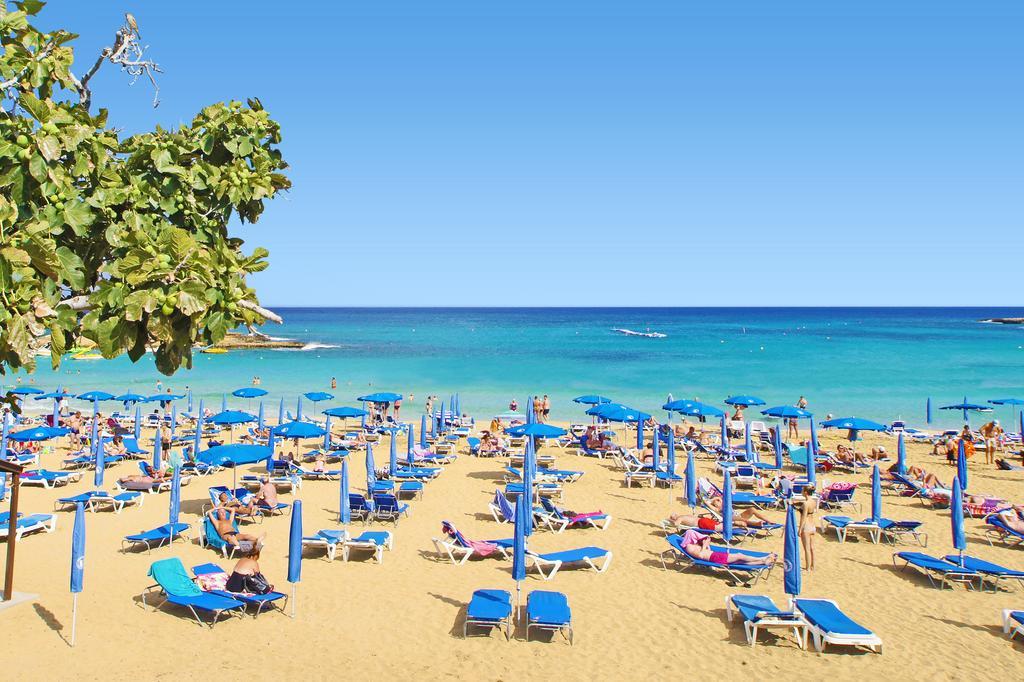 Apartment Marina - Beachfront Protaras Pokoj fotografie
